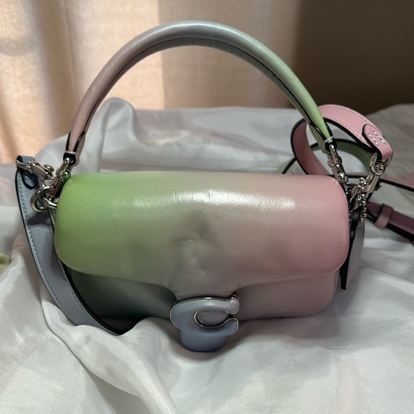 BNWT Coach Tabby 18 pistachio color - Picture 3 of 7